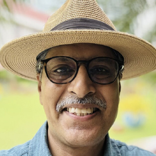 Prabir Jha headshot